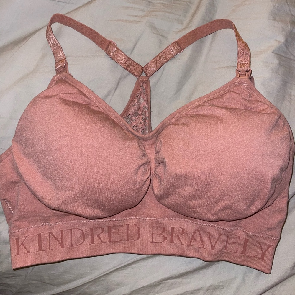 Kindred Bravely Simply Sublime lace racer back nursing bra